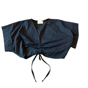 DX Collection Dixie Black Crop Top Shirt Blouse Tie Front V-Neck Size Small